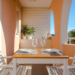 Lena Appartement